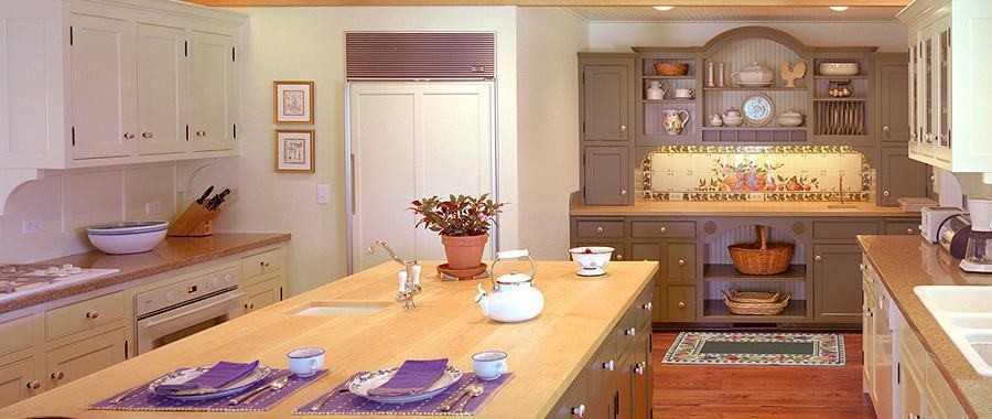 Hang Residence kitchen in white and sage green